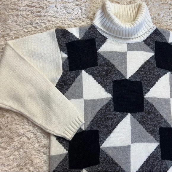 Vintage Frad Thomas Women’s wool Blend turtleneck sweaters size Small - Picture 3 of 8